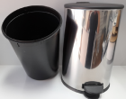 LIXEIRA PEDAL AÇO INOX 12 LITROS 20012/05